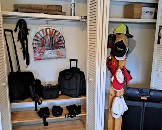 TRAVEL BAGS