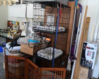 DOG CRATES, BEDS. TOYS, ROOM BARRIER