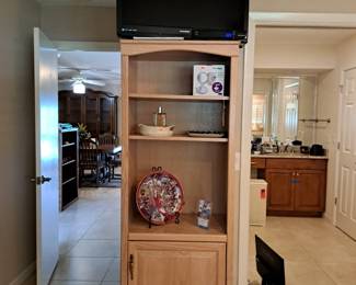 BOOKCASE/CABINET COMBO, COLLECTOR PLATE