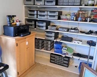 STORAGE FOR CRAFTS
