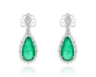 Lot 8236 Emerald Diamond RingGIA Certified
