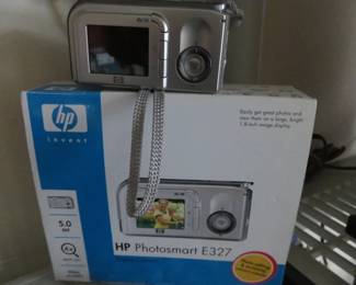 HP Photosmart E327