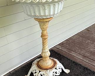 Victorian Cast Iron Fern Stand/Planter