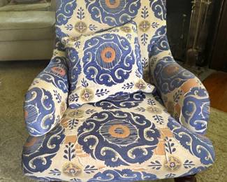 Sweet Pair of Side Chairs