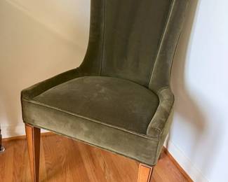145 Style Velour Accent Chair Detailmin