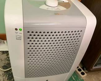 145 Frigidaire 30 Pint Dehumidifiermin