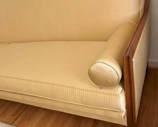 145 MCM Sofa Upholstery Detailmin