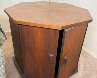 145 Horner MCM Octagonal Storage Side Tablemin