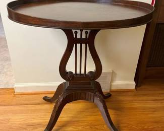 145 Harp Base Pie Crust Accent Tablemin