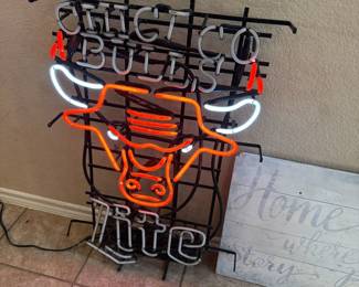 Chicago Bull Neon Sign As Is (only Bull lights up as there is breakage)