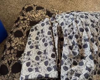 Skull comforter and sheet set and bed skirt
