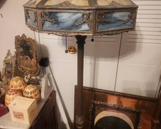 Beautiful blue and beige slag lamp--mint