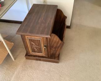 End Table With Magazine Holder