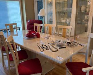 Dining Room Table w/ 8 Chairs