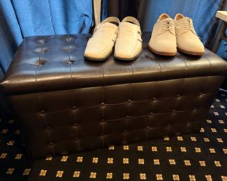 Ottoman, Shoes 