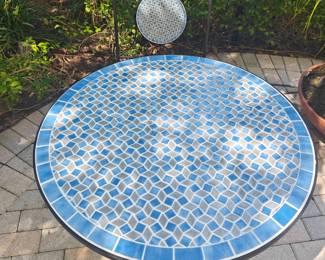 TILED BISTRO SET