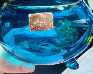 Vintage Viking glass flowerlite rose bowl