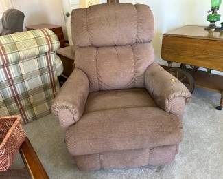RECLINER