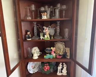 LOT MISC FIGURES ,GLASSES,ETC