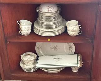 THEODORE HAVILAND NEW YORK ROSALINDE CHINA DISHES
