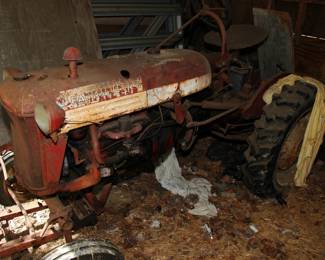 FARMALL CUB