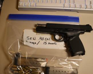 S&W 40 CAL
