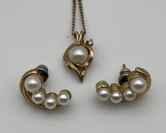 25 MidCenturyPearlPendantwithMatchingEarrings