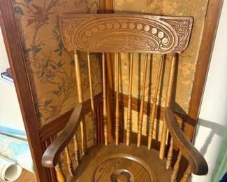 Antique Commode, Victorian Privacy Screen