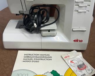 Vintage Elna 3007 Sewing Machine