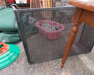 Fireplace screen