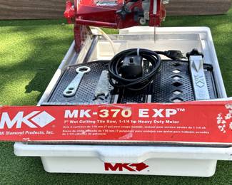 Like new Tile Wet Saw. We used it once to tile our house.
