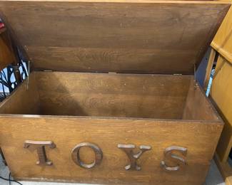 Large Toy Chest