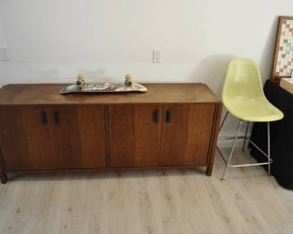 Vintage Mid century credenza
