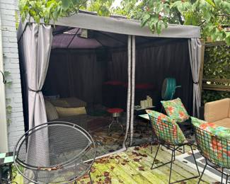 Outdoor screened tent for a deck