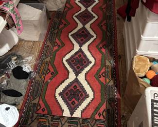Antique runner