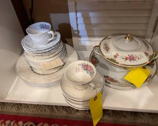 Wedgwood morning glory Patrician plates, saucers, and tea cups $63 + tax