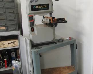 DELTA saw