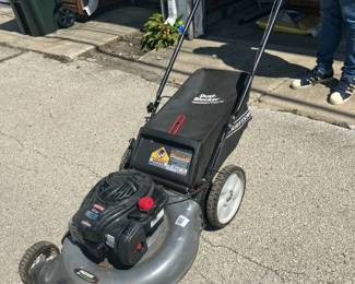Working lawn mower