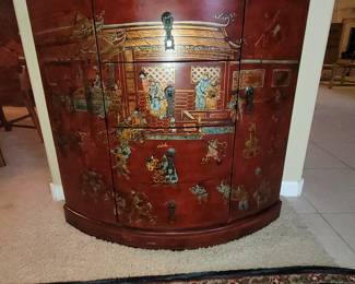 Chinosorie cabinet. Asian