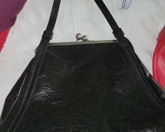 Leather purse 