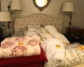 Headboard bedding