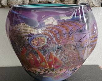 Christopher Hawthorne art studio glass vase. Very large example
