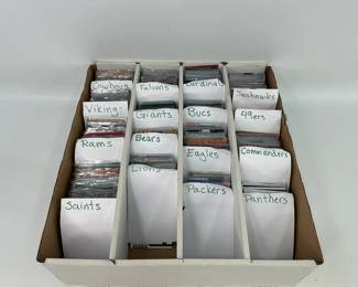 Lot of approx. (500 +/-) NFL/NFC trading cards in excellent condition (all stored in penny sleeves), showcasing a wide range of players from all 16 NFC teams — ideal for collectors looking for quality and variety