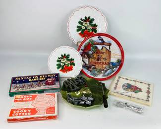 Vintage Christmas Kitchen Wares: (1) Westmoreland milk glass Tidbit Paneled Grape Poinsettia tiered tray, 5pc rosette cookie iron set, 12pk 100% cotton cocktail napkins, and more. Shipping-YES
