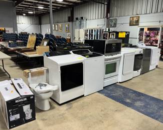 Toilets, Microwaves and Washers & Dryers Orlando Estate Auction