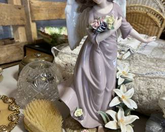 Figurines.  Antique brushes.