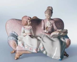 LLADRO #6713 AN EMBROIDERY LESSON