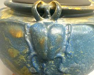 Ephraim Pottery Rhinoceros Beetle vase lamp