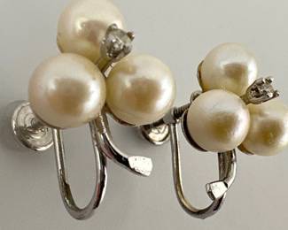 14kt MIKIMOTO pearl and diamond earrings