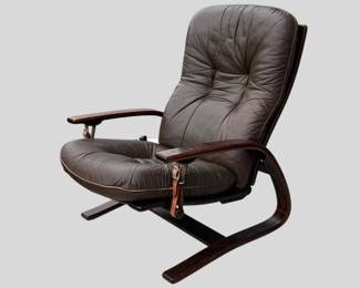 Vintage Norwegian 1970’s Westnofa leather recliner